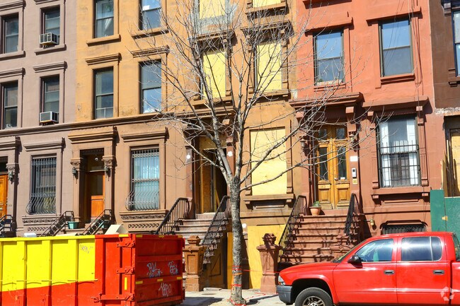 Photo - 145 W 126th St