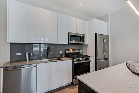 Photo - 2450 W Armitage Ave