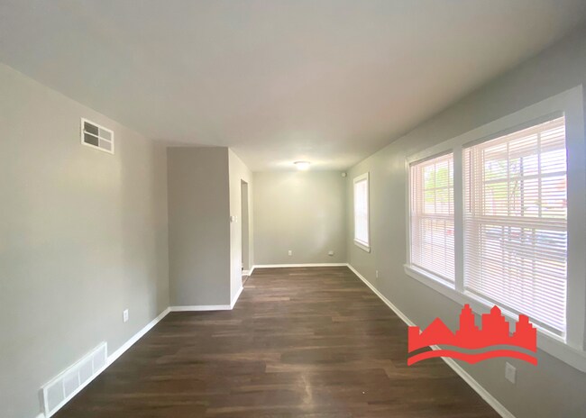 Photo - 1523 Oberle Ave