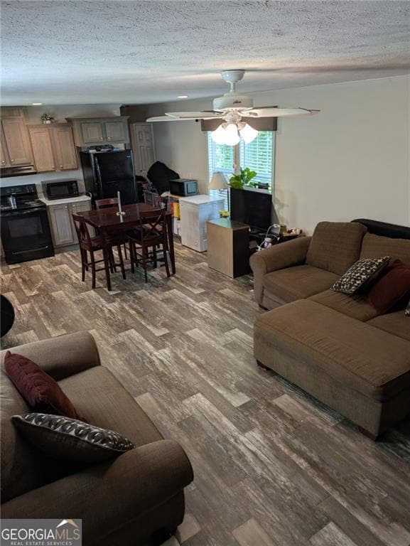 Photo - 255 Greenview Cir