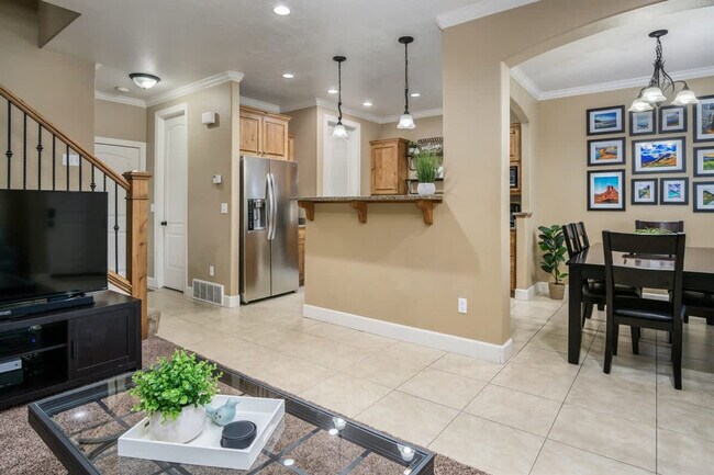 962 W 880 N Unit SI ID1250639P