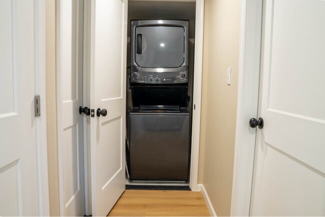 Photo - 1400 Northcrest Dr