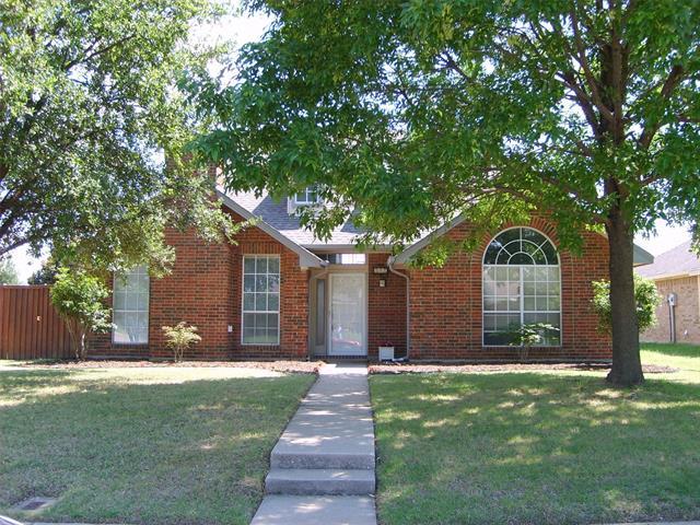 Building Photo - 802 Red Oak Dr Rental