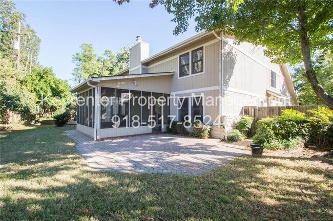 Photo - 4 Bed | 3 Bath in Central Tulsa!