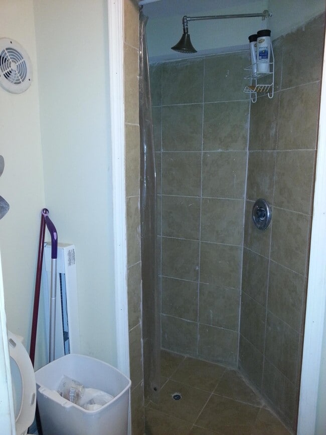 Photo - 5000 Locust St