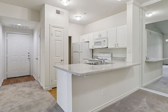 Building Photo - Oaks Hackberry Creek Rental