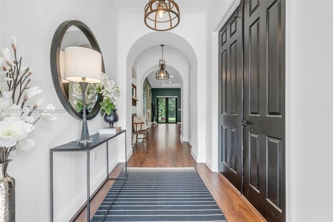 Building Photo - 4038 NW 85th Ave