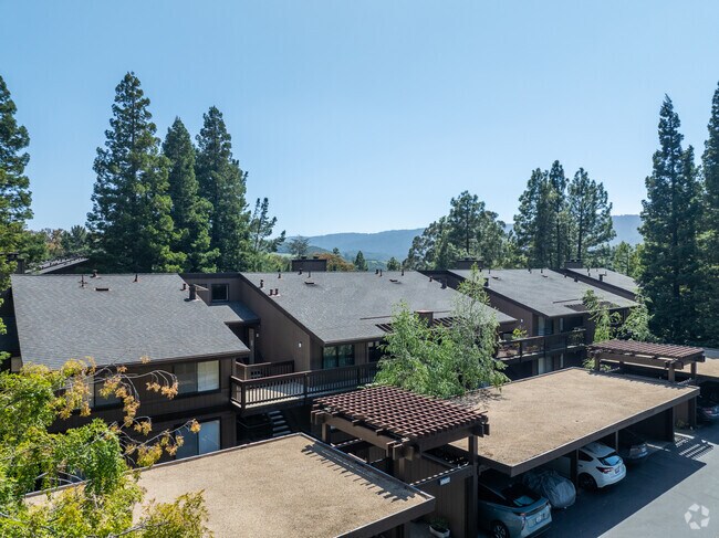 Photo - Brittan Heights Condominiums