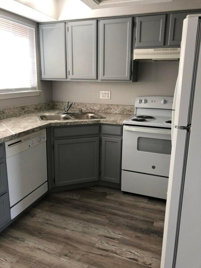 Photo - 2820 Enebro St NE Townhome