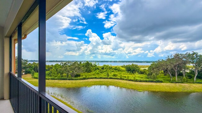 Building Photo - Saunders Lakefront Living Rental