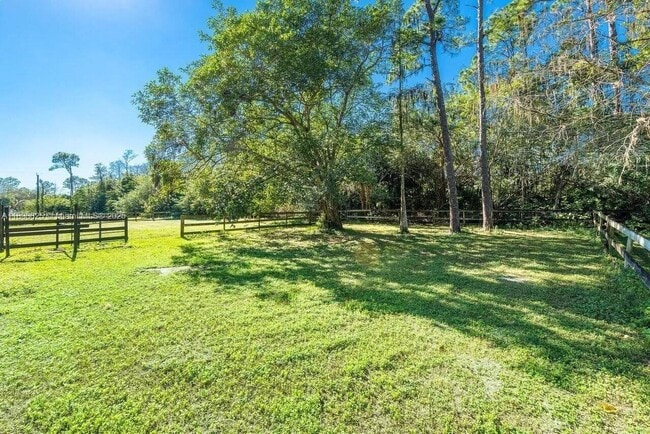Photo - 1339 Gallop Dr Unit Barn Apt
