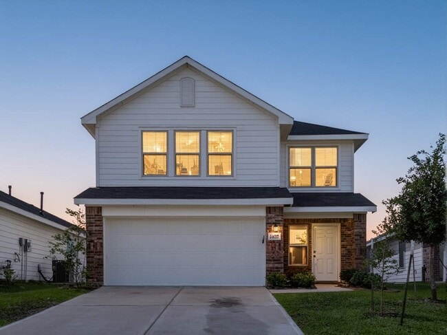 Building Photo - 24027 Laurel Farms Dr