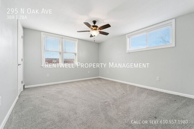 Photo - 295 N Oak Ave