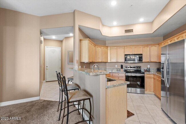 3800 S Cantabria Cir