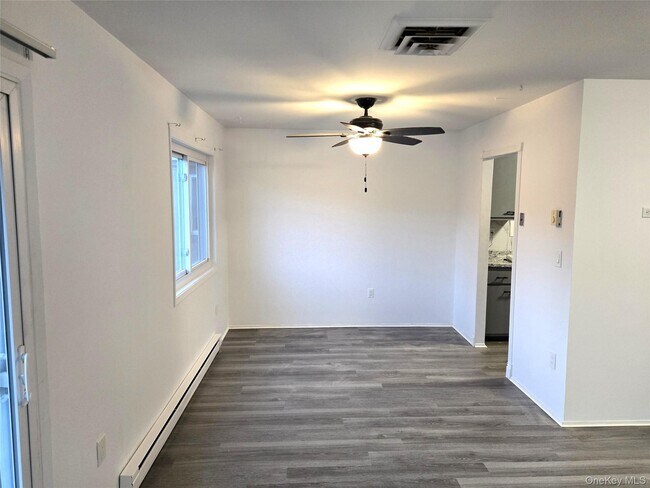 Photo - 110 Sterling St Unit 110