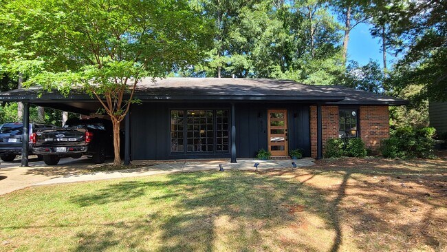 Photo - 822 N Gay St