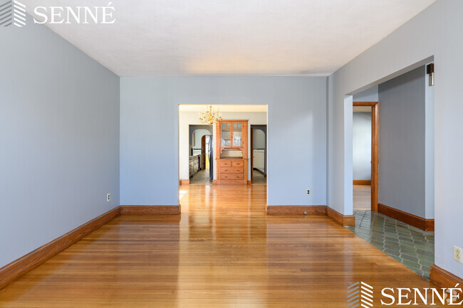 Building Photo - 88 Ten Hills Rd Unit 1 Rental