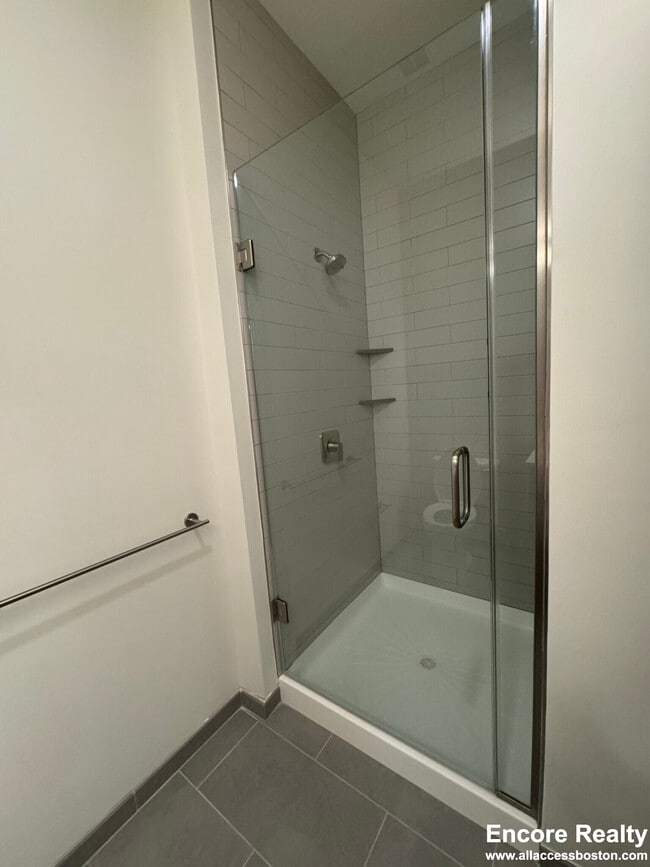 Photo - 4 Washington St