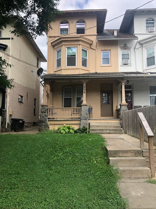 Photo - 204 S Ann St Unit 2