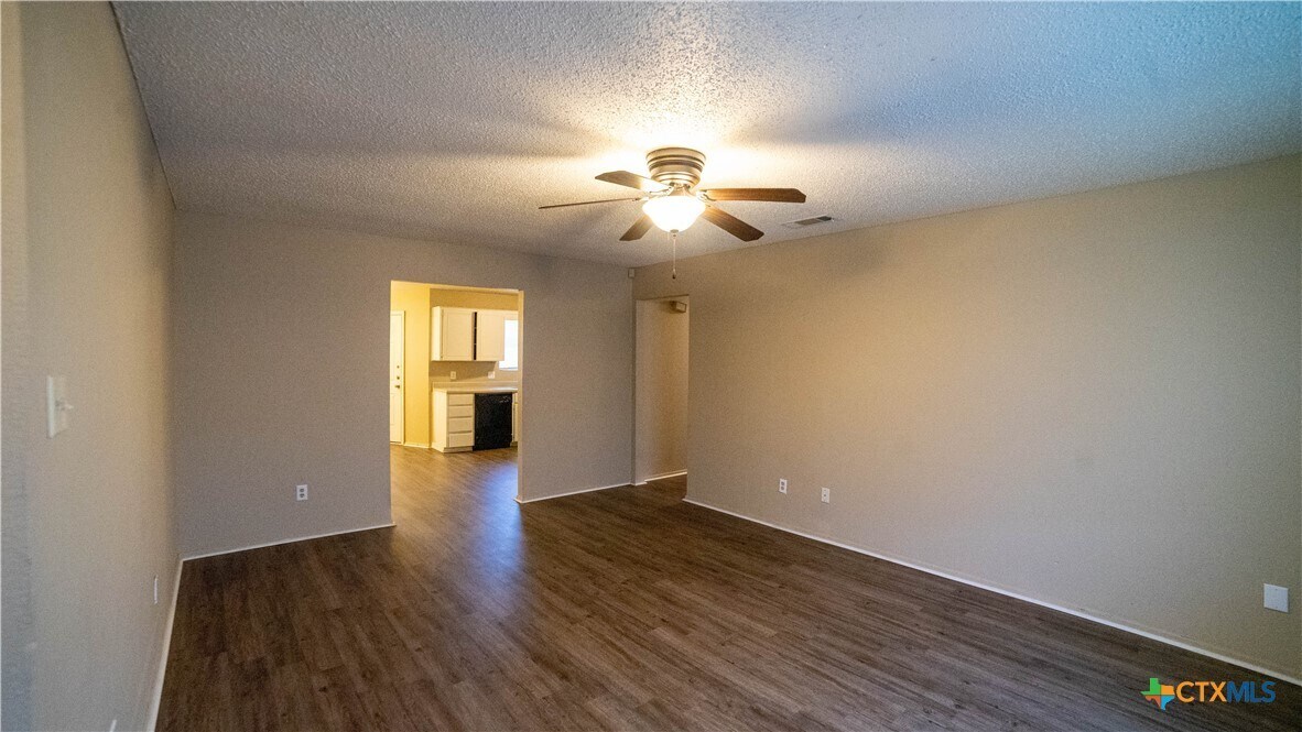 Photo - 2302 Traverse Dr House