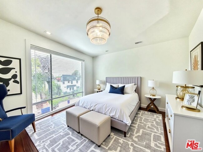 Photo - 5805 W 8th St Unit 318