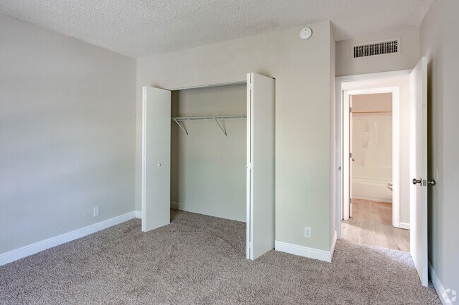 Photo - Sunrise on the Green