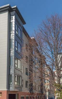 Building Photo - 39 A St Rental