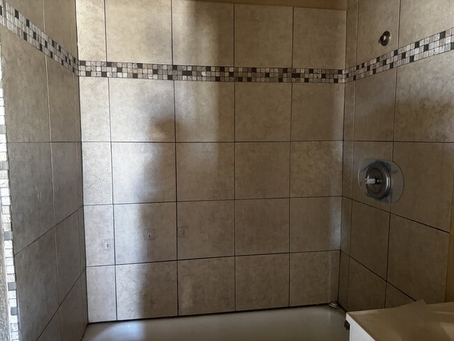 Photo - 4220 Broaddus Ave