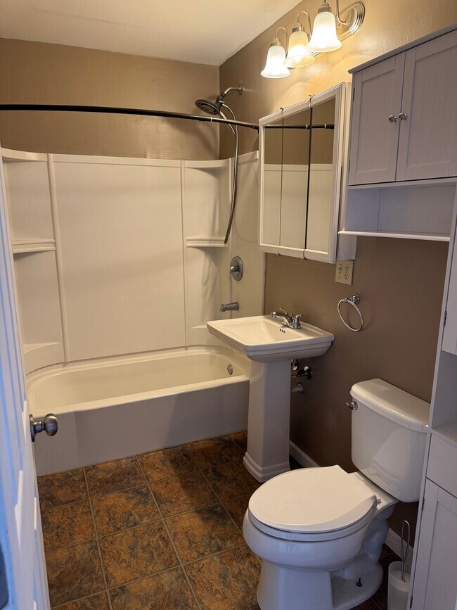 Photo - 115 Adams St Unit 2