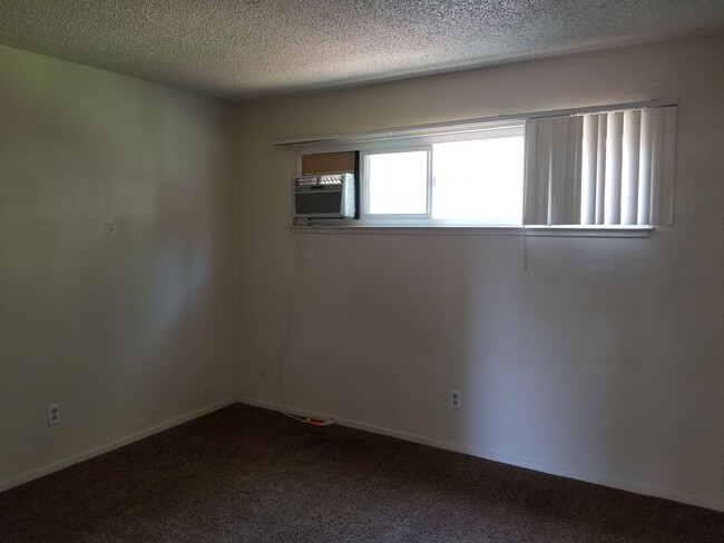 Photo - 1878 Humboldt Rd Unidad 2