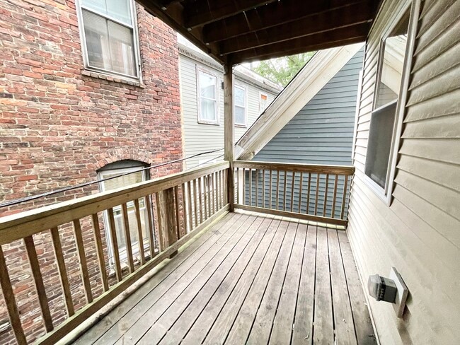 Photo - 93A Hillside St Unit 2