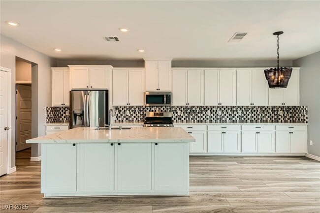 Building Photo - 5990 Viscaya Grv St Rental
