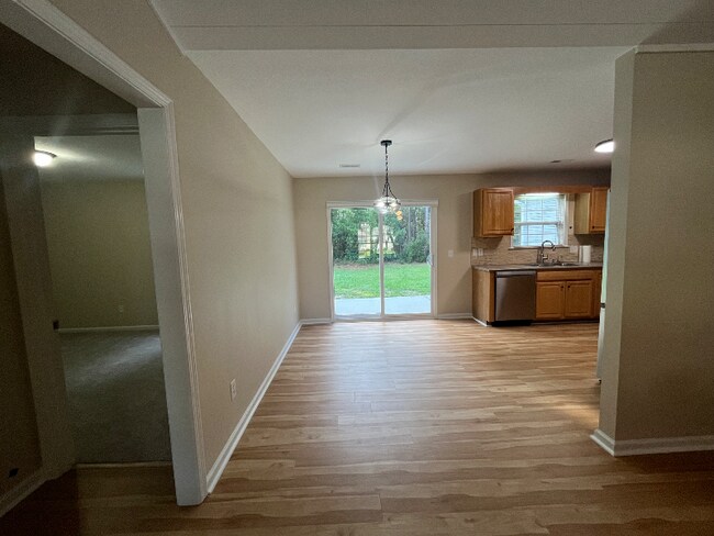 Photo - 114 Belvedere Dr