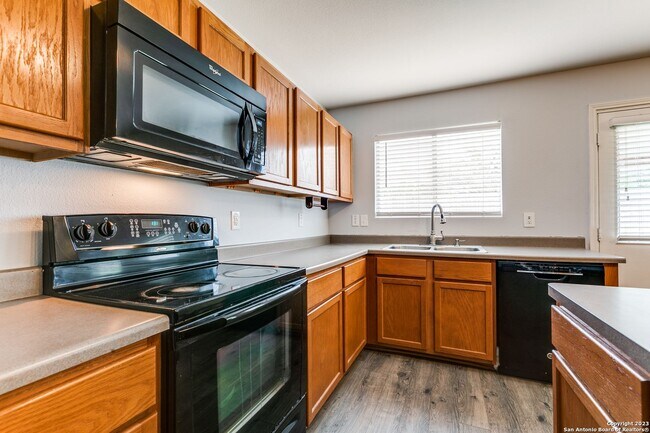 Photo - 3 BEDROOM 2.5 BATH House for Lease