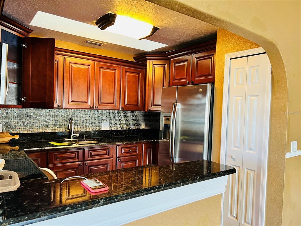 Photo - 191 Toluca Dr