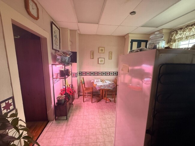 Photo - 1041 Lower Plain Unit 2