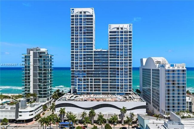 6899 Collins Ave