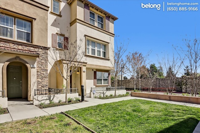 Building Photo - 1327 Martin Luther King Dr