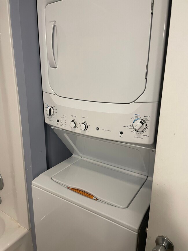 Photo - 310 S Forest Ave Unit 2