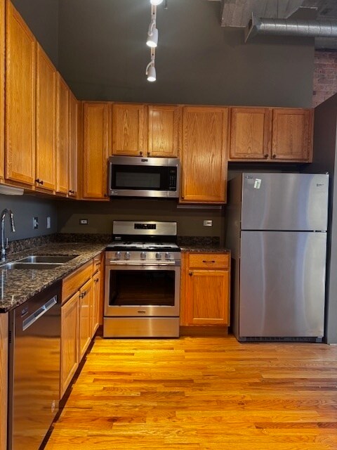 Photo - 2001 S Calumet Ave Unidad 311