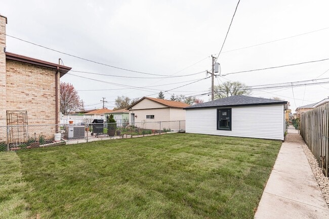 Photo - 4129 N Oketo Ave