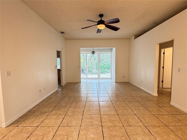 Photo - 4135 Quail Briar Dr