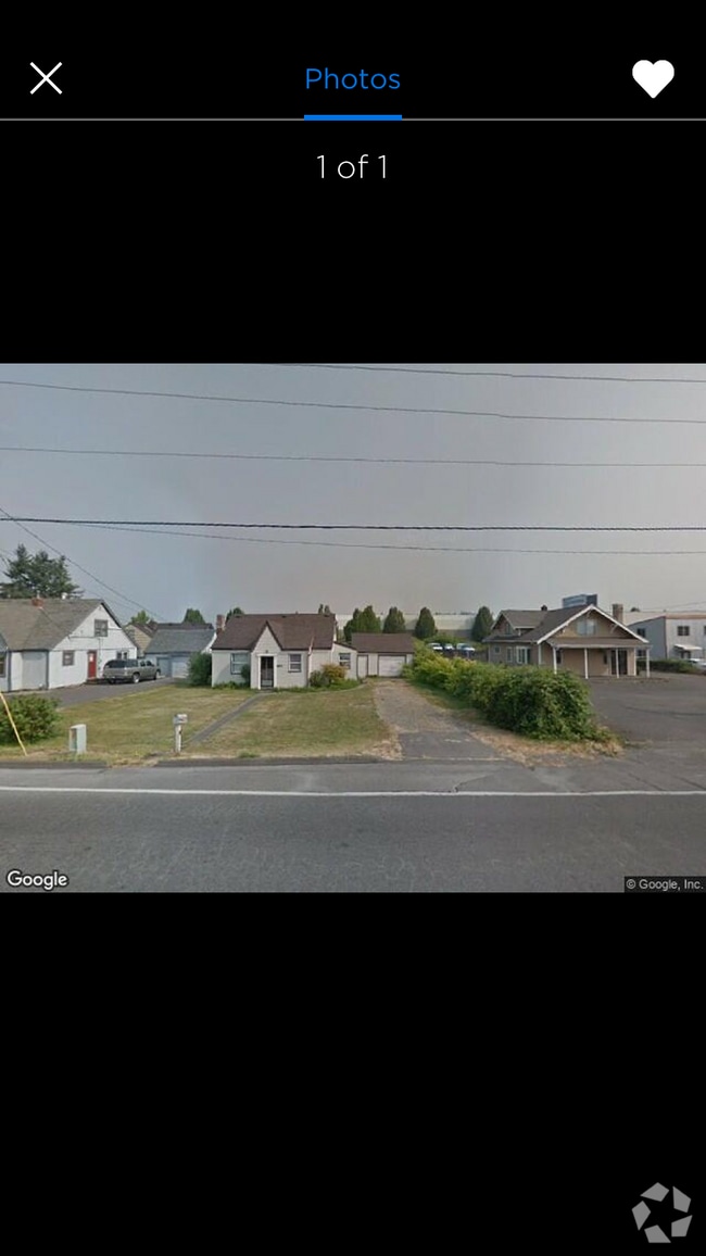 Building Photo - 6209 20th St E Rental