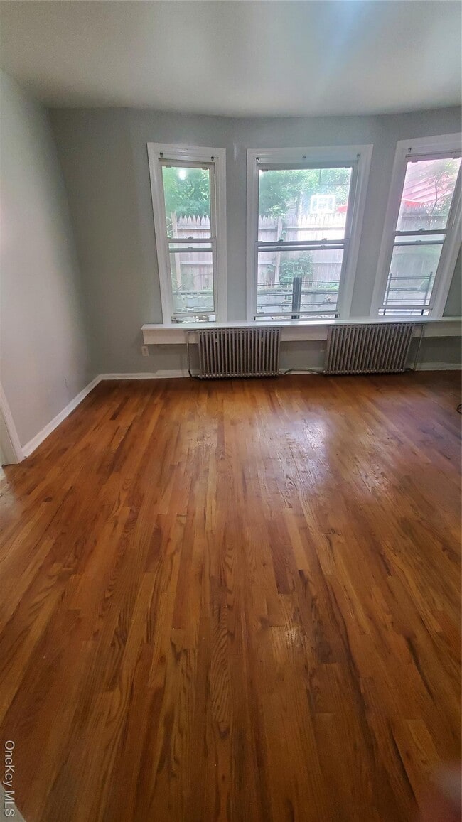 Building Photo - 59 Glenwood Ave