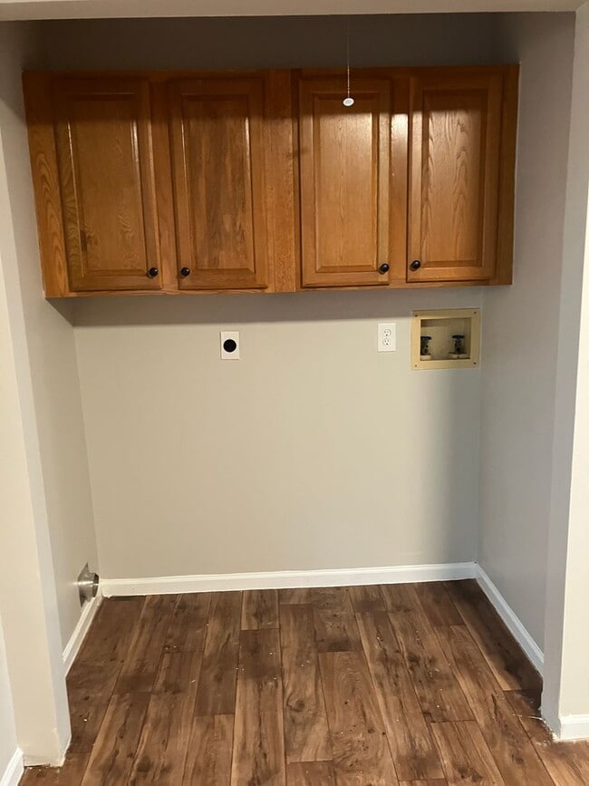 Photo - 2 Bedroom and 1.5 Bath Townhome - Troy, Ohio! Unit 1200-D Bunker Hill