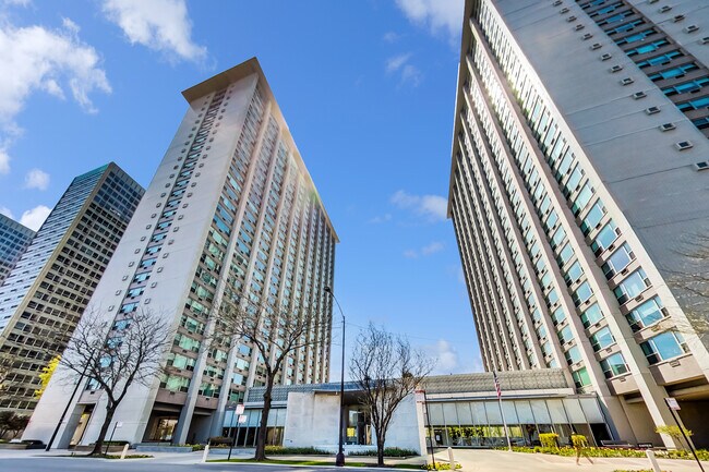 Building Photo - 3600 N Lake Shore Dr