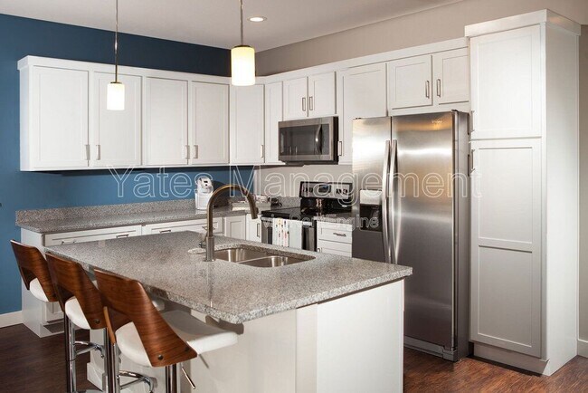 Photo - 220 Potomac Dr Unit Building # 6