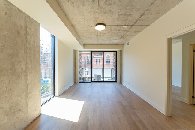 Photo - 11 Robert St Unit 601