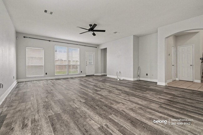 Photo - 9997 Knob Hollow Way