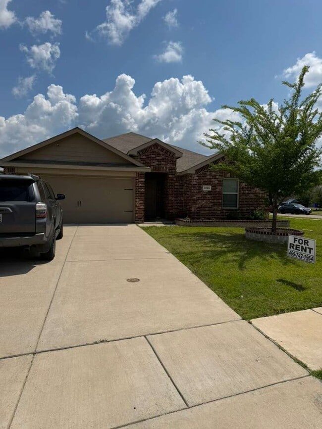 Photo - 2708 Corbo Dr